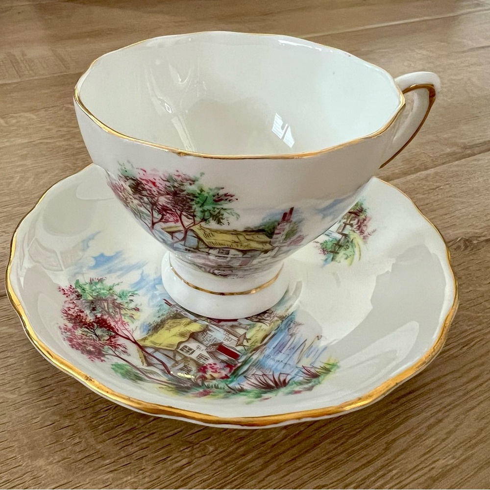 Vtg Colclough England Mill‎ Cottage Duck Pond Floral Bone China Teacup & Saucer
